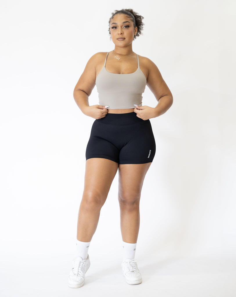 V-Back Short Shorts – Diosa Fit